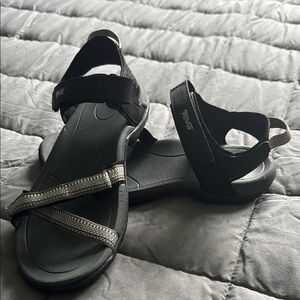 Teva Black Minimalist Sandals with Textured Straps